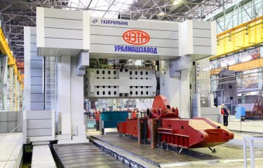 «МосПромМаш» поставил 20 домкратов ДГ100П300 на завод «Уралмаш»